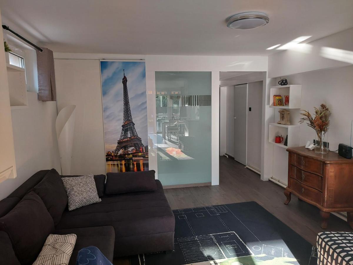 דירות Székesfehérvár 2+2Szemelyes Apartman Kerttel מראה חיצוני תמונה
